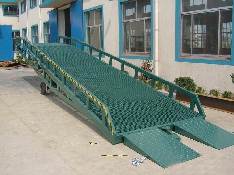 凉山登车桥厂家